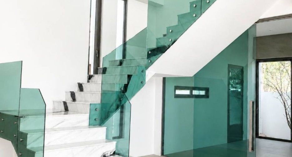 À vendre 4 chambres maison à Si Racha, Chonburi