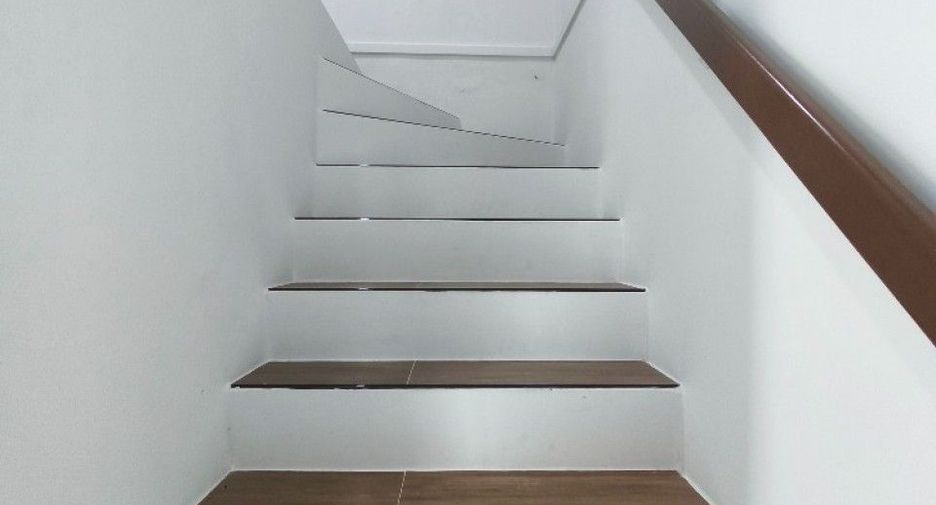 For sale 3 bedrooms townhouse in Thanyaburi, Pathum Thani