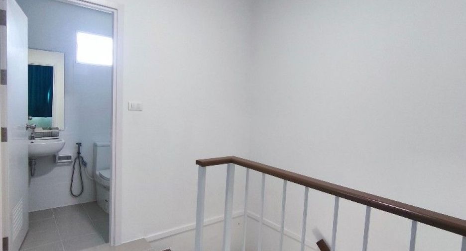 For sale 3 bedrooms townhouse in Thanyaburi, Pathum Thani
