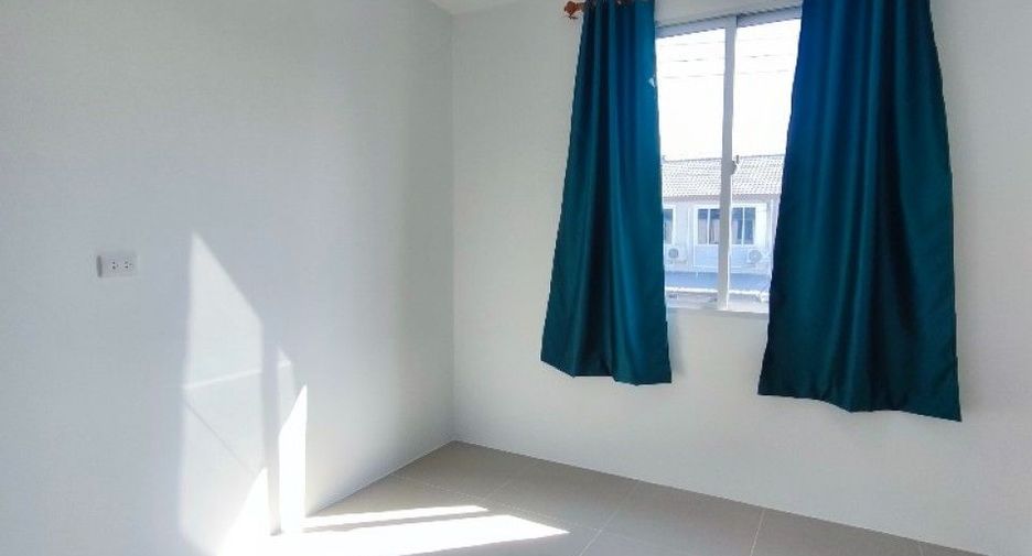 For sale 3 bedrooms townhouse in Thanyaburi, Pathum Thani