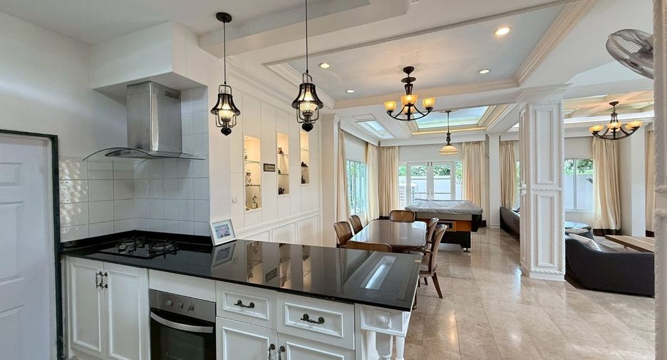 For rent and for sale 5 bedrooms villa in Mueang Chiang Mai, Chiang Mai