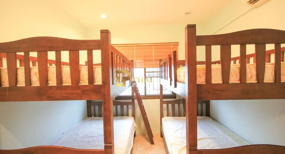 À vendre 3 chambres maison de ville à Cha Am, Phetchaburi