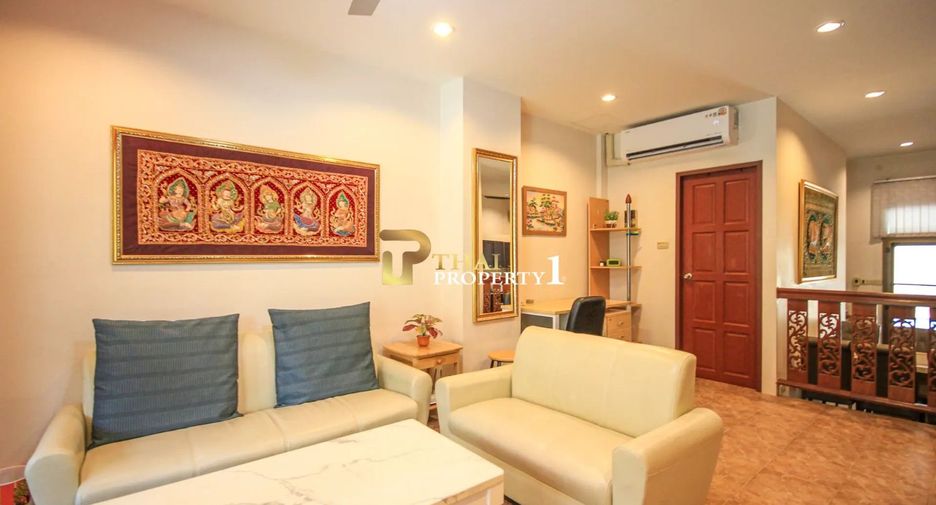 À vendre 3 chambres maison de ville à Cha Am, Phetchaburi