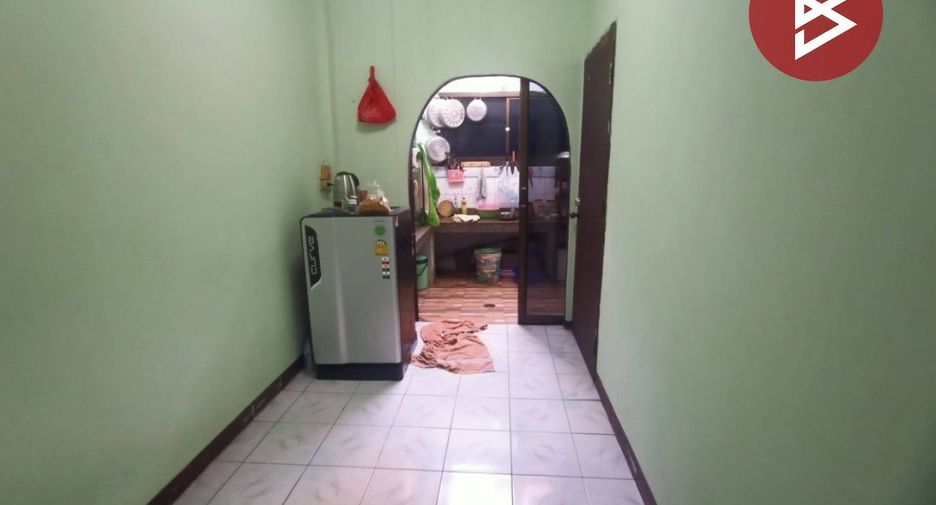 For sale 4 bedrooms townhouse in Bang Phli, Samut Prakan