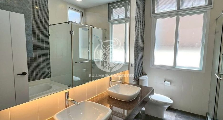 Haus zur Miete mit Studio in Bang Lamung, Chonburi