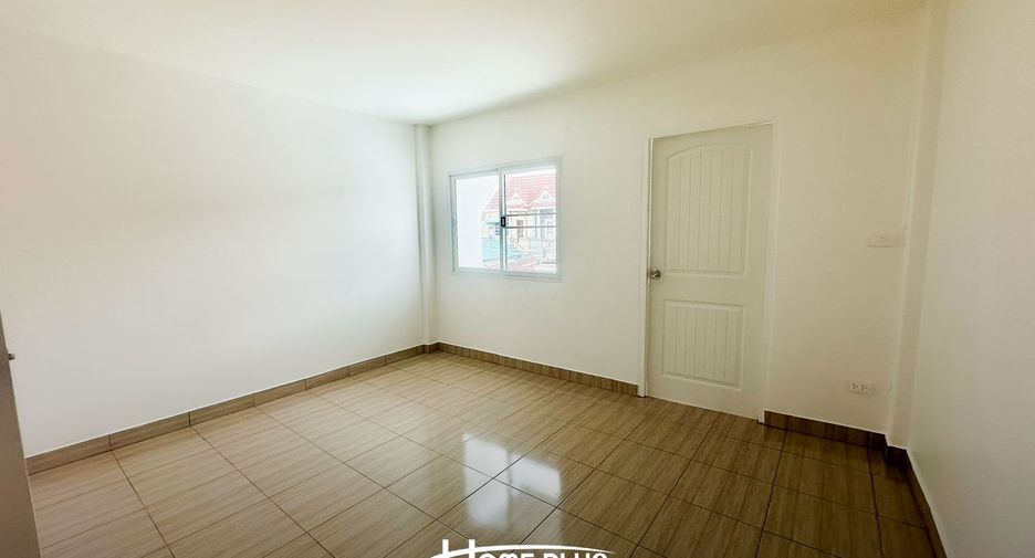 Casa adosada en venta de 2 habitaciones en Lat Krabang, Bangkok