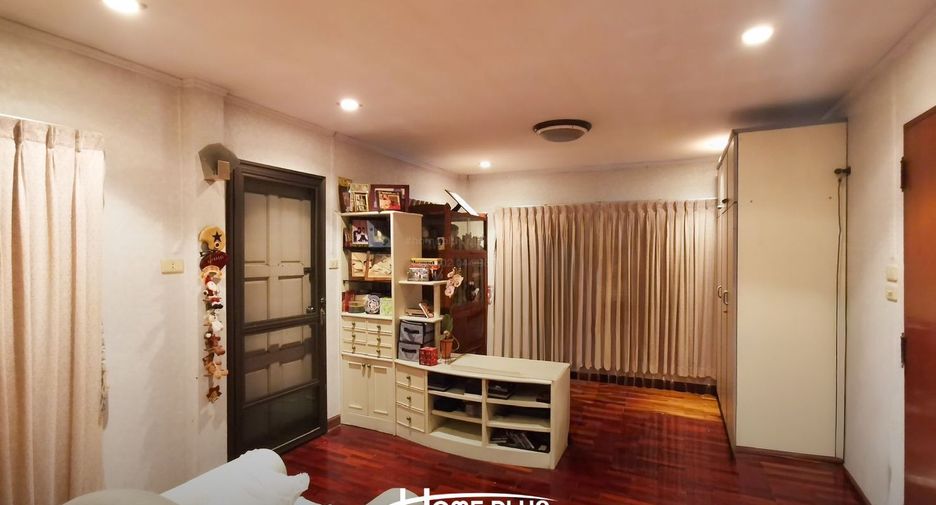 出售 3 卧室 独立屋 在 Khlong Sam Wa, 曼谷