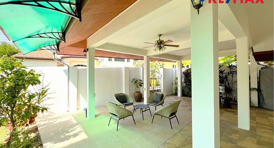 For sale 5 bedrooms house in Bang Lamung, Chonburi