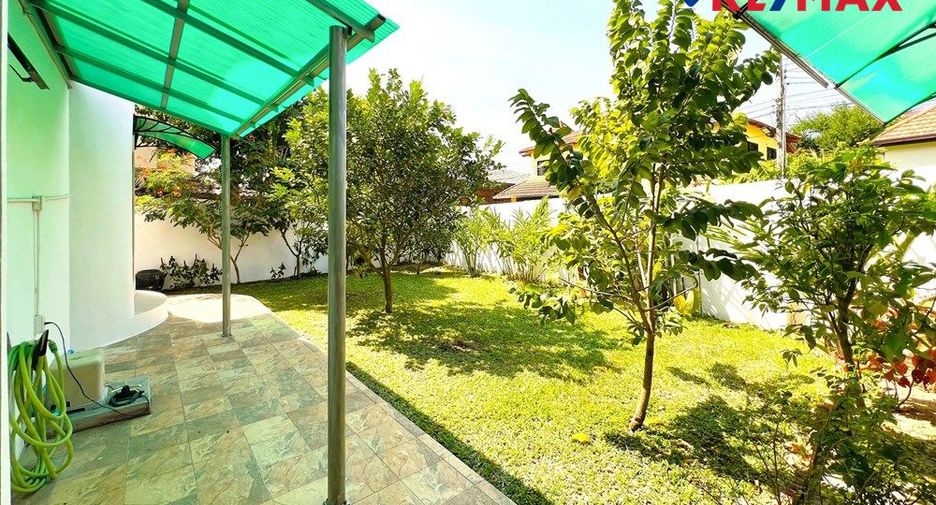 For sale 5 bedrooms house in Bang Lamung, Chonburi