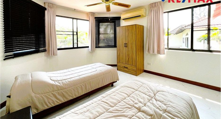 For sale 5 bedrooms house in Bang Lamung, Chonburi