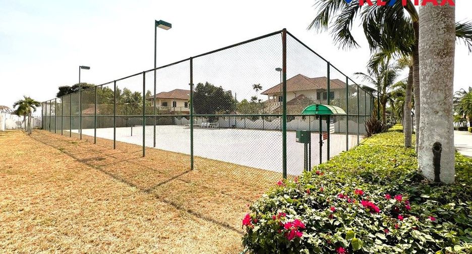 For sale 5 bedrooms house in Bang Lamung, Chonburi