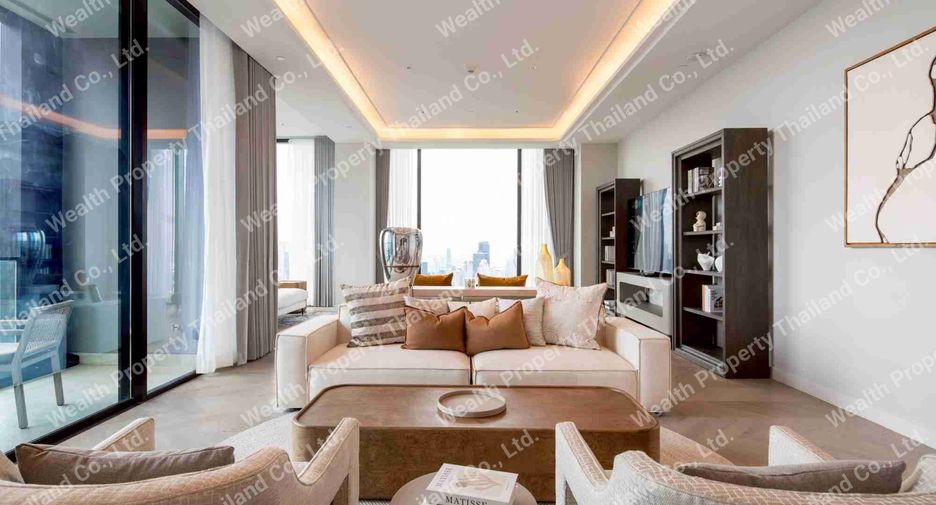 À vendre et à louer 3 chambres condo à Sathon, Bangkok