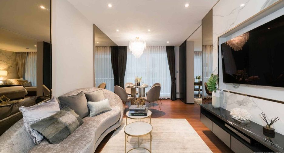 For sale 4 bedrooms condo in Pathum Wan, Bangkok