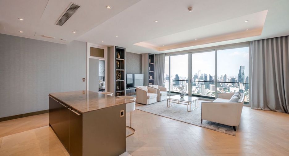For rent and for sale 3 bedrooms condo in Khlong San, Bangkok