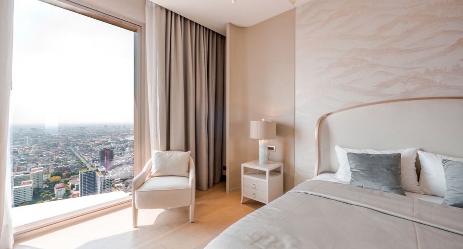 For rent and for sale 3 bedrooms condo in Khlong San, Bangkok
