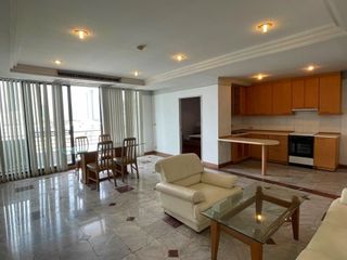For rent 3 ベッドルーム apartment in Sathon, Bangkok
