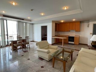 For rent 3 ベッドルーム apartment in Sathon, Bangkok