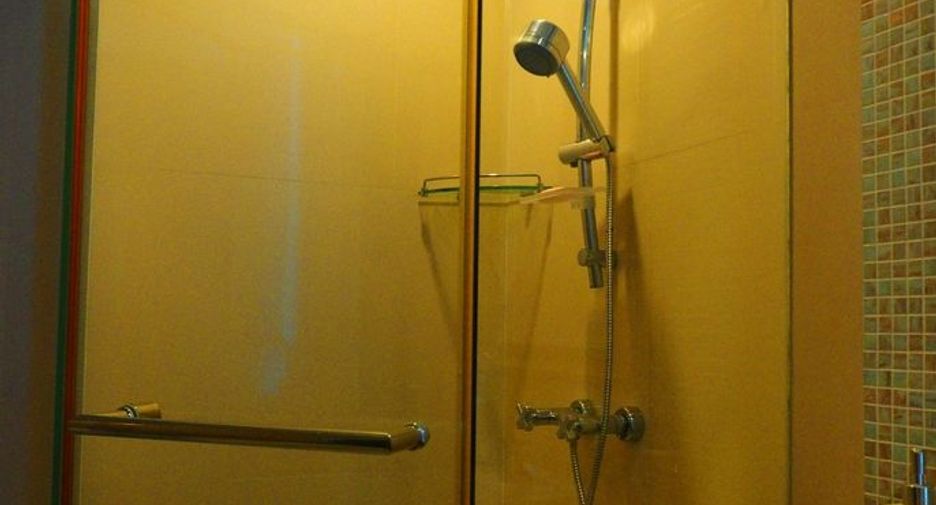 For rent 2 bedrooms apartment in Bang Kho Laem, Bangkok