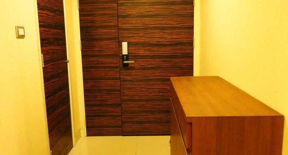 For rent 2 bedrooms apartment in Bang Kho Laem, Bangkok