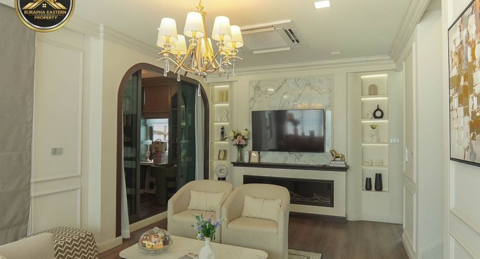 Casa en venta de 4 habitaciones en Si Racha, Chonburi