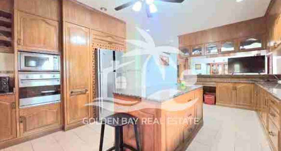À vendre 3 chambres maison à Bang Lamung, Chonburi