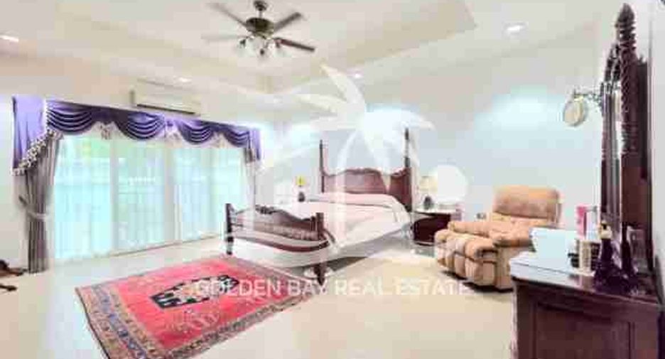 À vendre 3 chambres maison à Bang Lamung, Chonburi