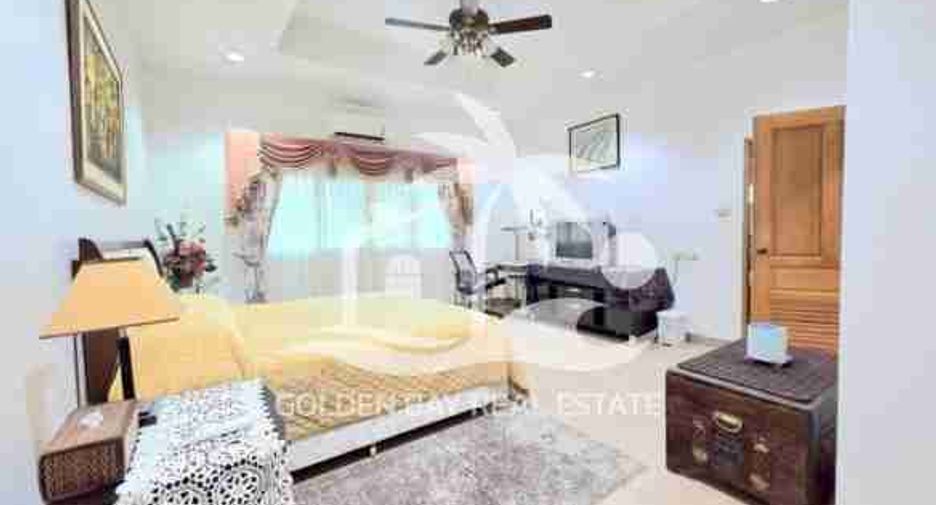 À vendre 3 chambres maison à Bang Lamung, Chonburi