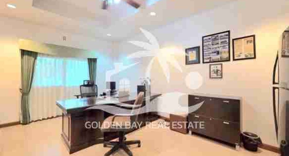 À vendre 3 chambres maison à Bang Lamung, Chonburi