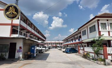 For sale 80 bedrooms apartment in Si Racha, Chonburi