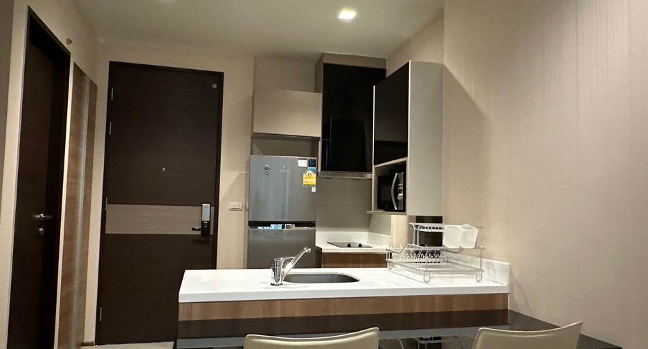 For rent 1 bed apartment in Sathon, Bangkok