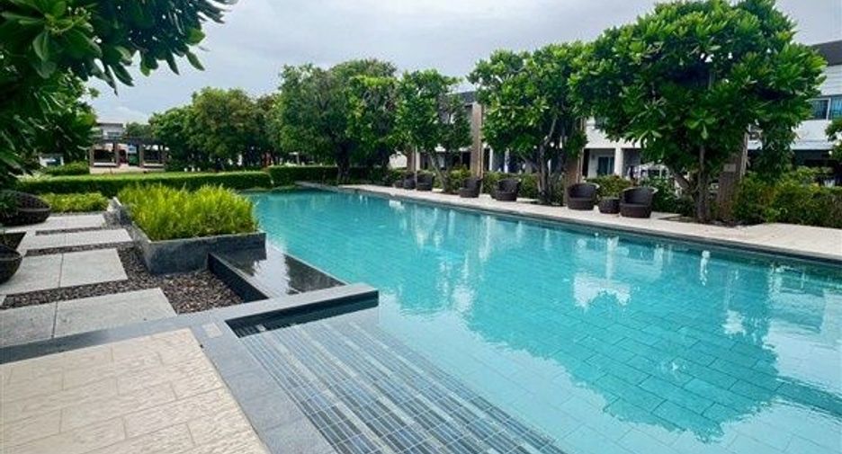 For sale 2 bedrooms townhouse in Bang Khun Thian, Bangkok