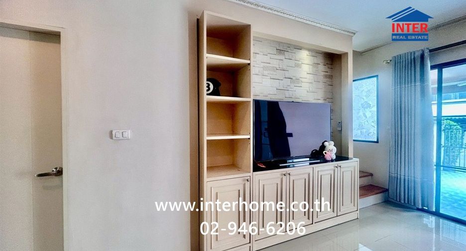 For sale 3 bedrooms townhouse in Bueng Kum, Bangkok