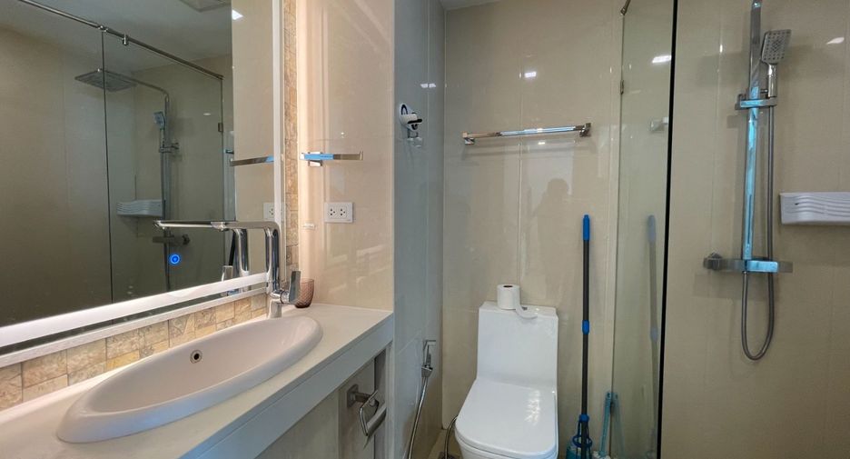 For sale 1 bed condo in Bang Lamung, Chonburi