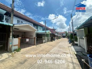 Casa adosada en venta de 2 habitaciones en Lat Lum Kaeo, Pathum Thani