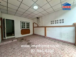 Casa adosada en venta de 2 habitaciones en Lat Lum Kaeo, Pathum Thani