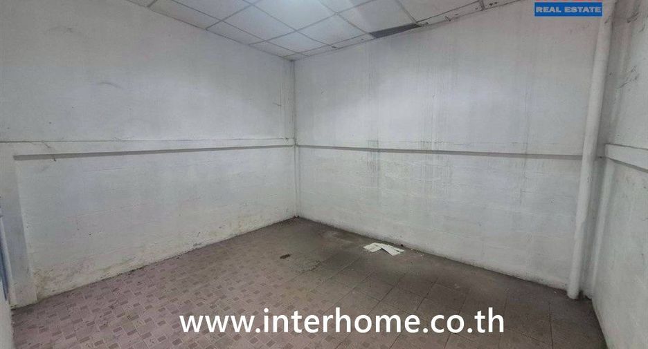 For sale 2 bedrooms townhouse in Lat Lum Kaeo, Pathum Thani