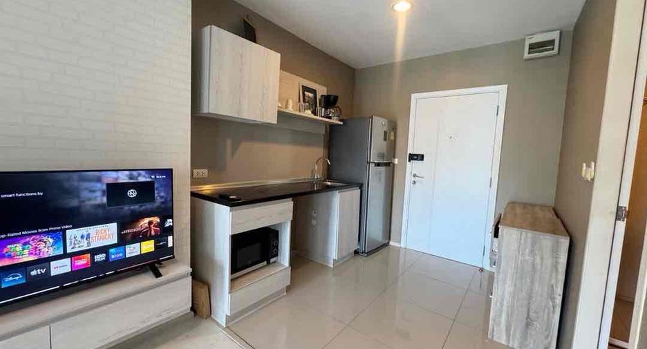 For rent 3 bedrooms house in Phra Khanong, Bangkok