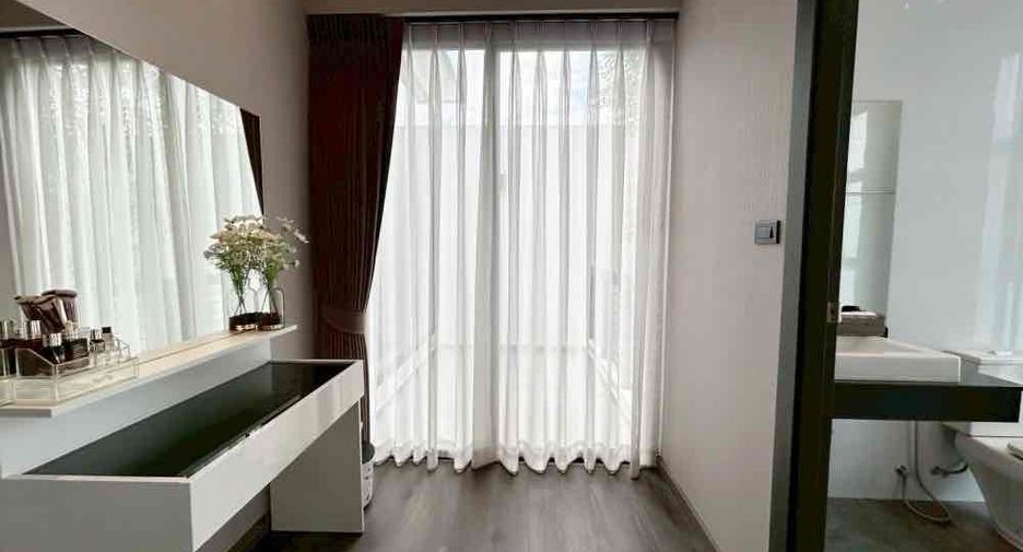 For rent 4 bedrooms villa in Mueang Chiang Mai, Chiang Mai