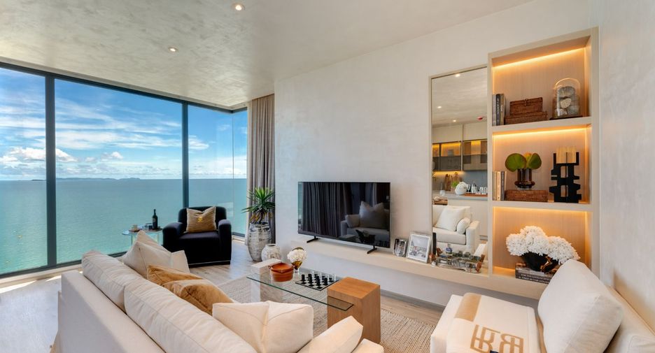 For sale 3 ベッドルーム condo in Bang Lamung, Chonburi