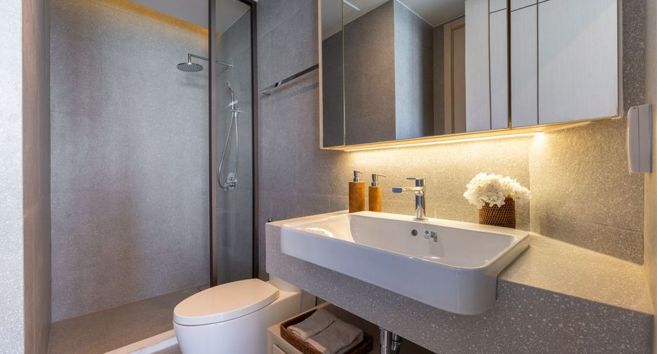 For sale 3 ベッドルーム condo in Bang Lamung, Chonburi