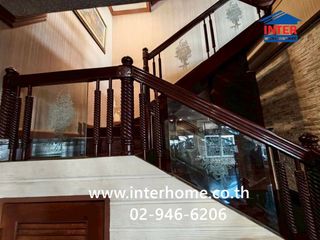 For sale 6 bedrooms house in Din Daeng, Bangkok