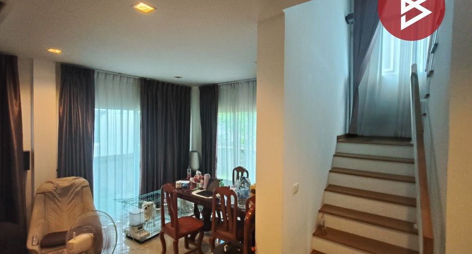 For sale 3 bedrooms house in Prawet, Bangkok