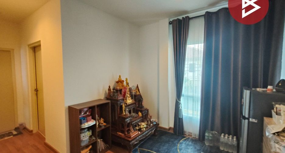 For sale 3 bedrooms house in Prawet, Bangkok