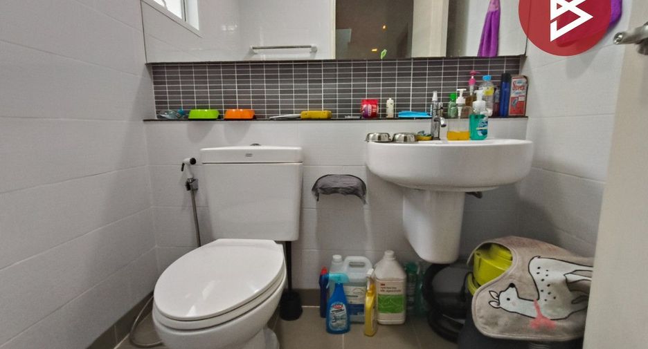 For sale 3 bedrooms house in Prawet, Bangkok