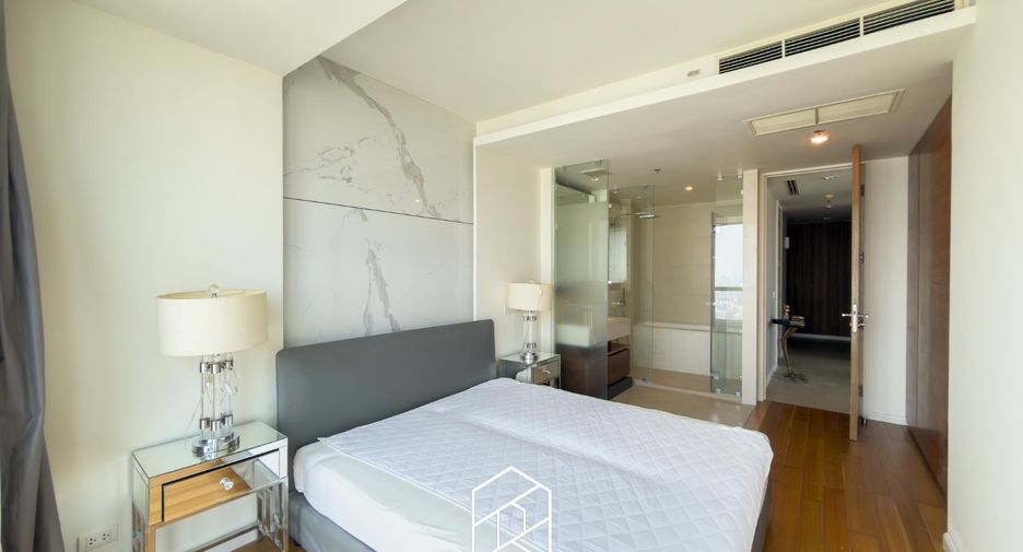 Condo en alquiler de 2 habitaciones en Sathon, Bangkok