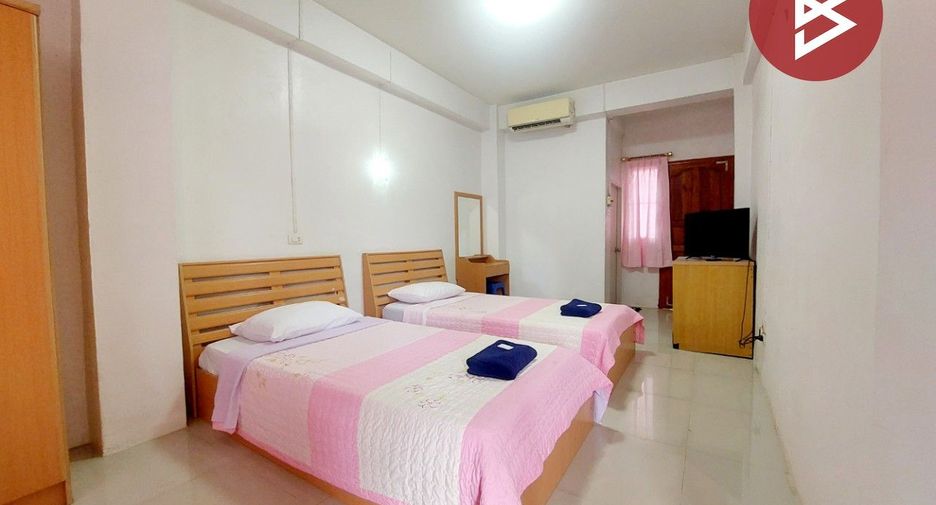 For sale serviced apartment in Mueang Udon Thani, Udon Thani
