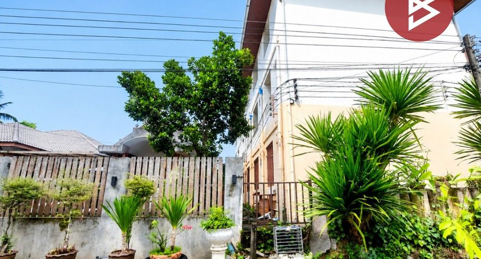 For sale serviced apartment in Mueang Udon Thani, Udon Thani