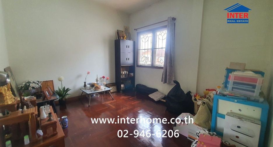 À vendre 4 chambres maison à Min Buri, Bangkok