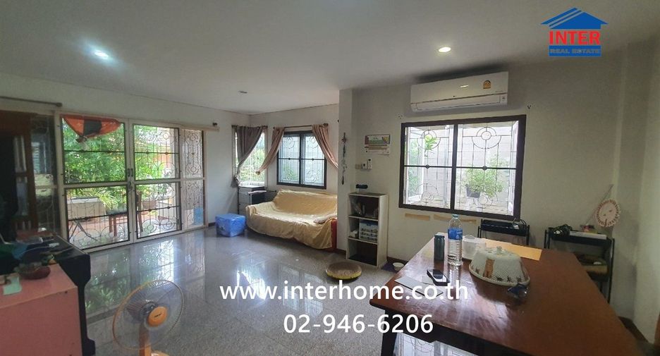 À vendre 4 chambres maison à Min Buri, Bangkok