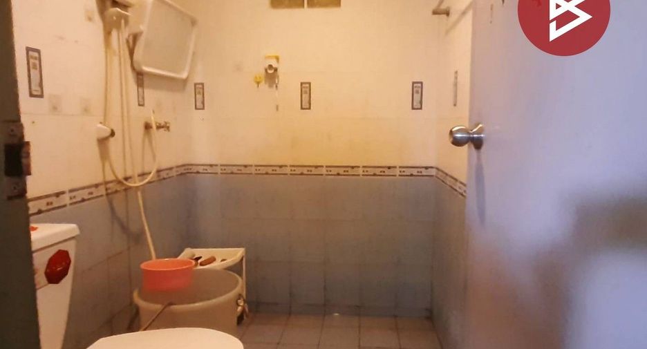 For sale 3 bedrooms townhouse in Si Racha, Chonburi